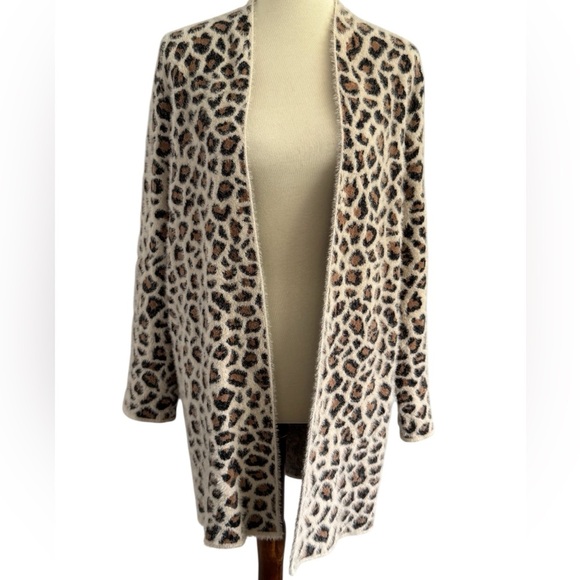 Alya Francesca's Collection Leopard Print Open Long Line Cardigan Size Small - Picture 1 of 10